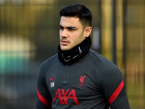 Trước giờ đấu Chelsea, 1 trong 3 viện binh Liverpool lại gặp vấn đề