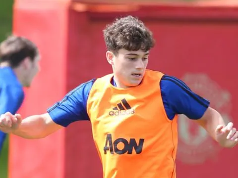 Tập buổi đầu ở Man Utd, Daniel James khiến tất cả trầm trồ
