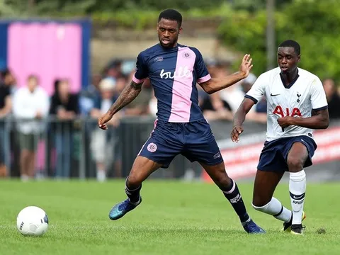 Ra tay thần tốc, Arsenal thâu nạp sao trẻ bị Tottenham thanh lý