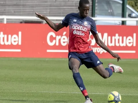 Arsenal cùng Man United đại chiến cả châu Âu vì "báu vật Ligue 1"