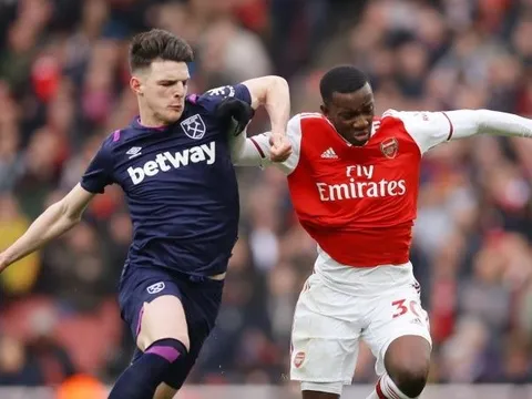 NHM Arsenal: "Thật bực mình khi Aubameyang phải nhường vị trí cho anh ta"