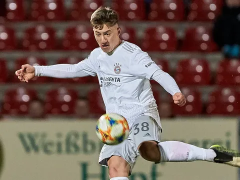 Arsenal muốn chiêu mộ sao trẻ "6 kiến tạo/6 trận" của Bayern Munich