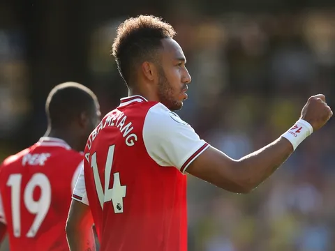 Arsenal 'tiki-taka' đẹp mắt ra sao trong bàn thắng thứ 2 của Aubameyang?