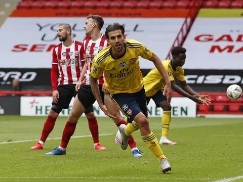 Arteta lên tiếng, hé lộ tương lai Ceballos