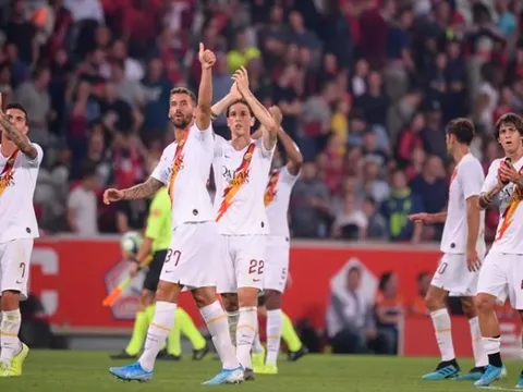 AS Roma đánh bại á quân Ligue I trong trận cầu nghẹt thở