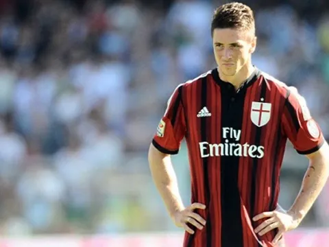 Aubameyang, Torres và những cái tên khiến NHM bất ngờ vì từng khoác áo AC Milan