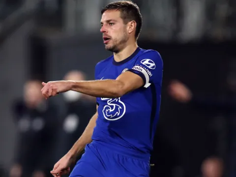 Paul Merson muốn Chelsea đá 3 trung vệ, cái tên nào có thể được dùng?