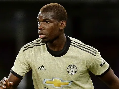 Real 'cáo già', MU lập tức đáp trả ngỡ ngàng thương vụ Pogba