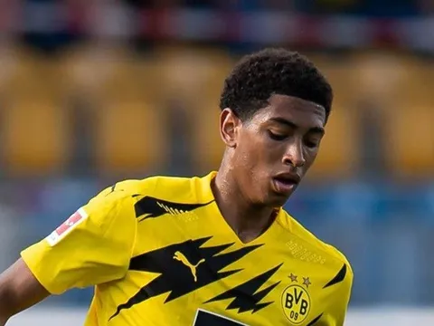 Dortmund ra mức giá khó tin cho Man Utd nếu muốn sở hữu Bellingham trong tương lai