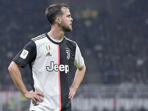 Juve muốn có Fati trong vụ trao đổi Pjanic, Barca đáp trả đanh thép