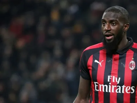 "Cậu ấy có khả năng bao sân cực tốt, Chelsea nên để mắt tới cậu ấy"