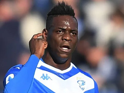 Balotelli - ông vua của rắc rối và nổi loạn