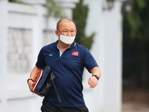 Báo Hàn Quốc ca ngợi hành động đẹp của HLV Park Hang-seo giữa mùa COVID-19