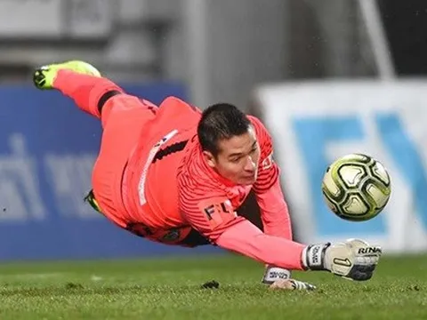 Báo Thái Lan: Thủ thành Việt kiều chờ "bật đèn xanh", sẽ cạnh tranh với Đặng Văn Lâm