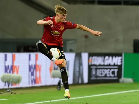 Man Utd đạt thỏa thuận, lộ diện cái tên đầu tiên rời Old Trafford