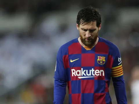 Khoản nợ gần nửa tỷ euro và khủng hoảng tài chính ở Barca