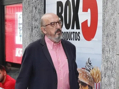 "Barca không có tiền để chi 100 hay 150 triệu cho cái tên đó..."