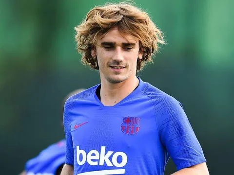 Barca thiếu tiền đạo? Antoine Griezmann tiến cử 1 cái tên Arsenal