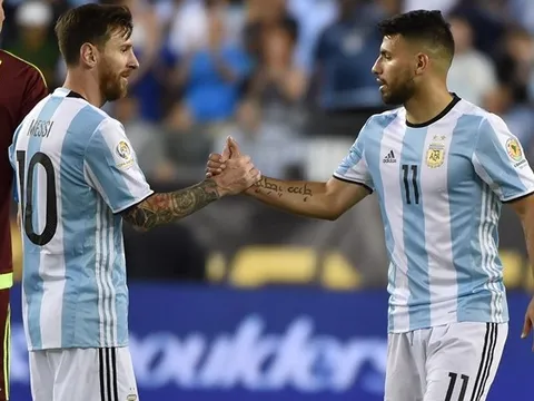 Barcelona chiêu mộ Aguero: Tại sao không?