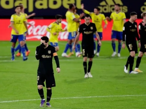 Barcelona đã dâng "quái thú" và chức vô địch La Liga cho đối thủ