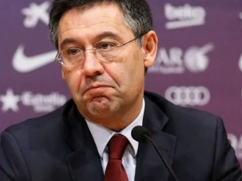 Barcelona tính rước 2 "bom tấn" vô kỷ luật về Catalan?