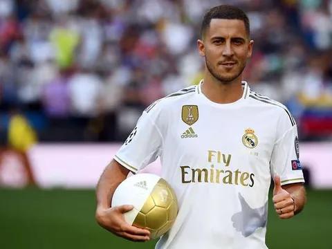 Bất ngờ! Hazard không có số 7 là vì... một người