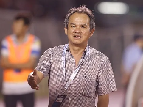 Bầu Đức: Bây giờ lo mạng sống trước, đừng nghĩ gì về bóng đá nữa