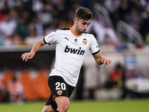 Bayern bất ngờ "bẻ lái" ở thương vụ "thần đồng" Tây Ban Nha