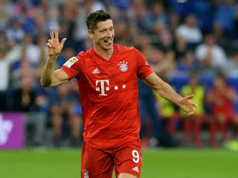 Bayern xếp hạng 6, Lewandowski vẫn làm được điều 'kinh ngạc'