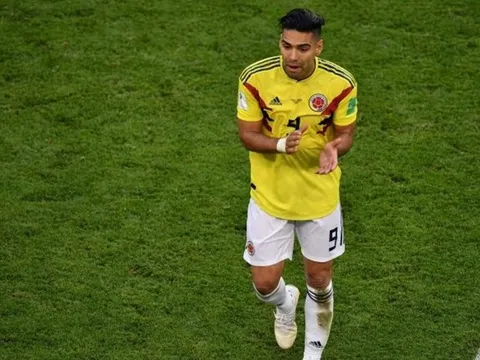 Bế tắc với Higuain, AS Roma nhắm “mãnh hổ” Colombia