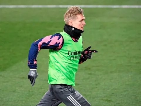 Bernd Leno chỉ ra cầu thủ khiến fan Arsenal phải phấn khích