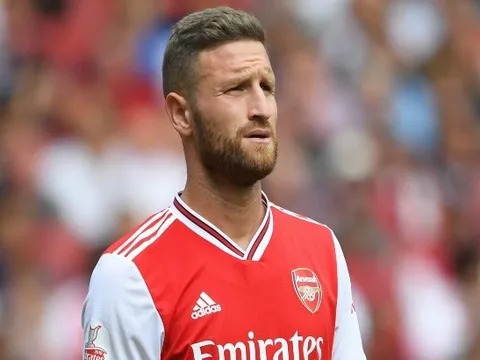 Bị Arsenal "cướp" mục tiêu, ông lớn Serie A bất ngờ muốn chiêu mộ Mustafi