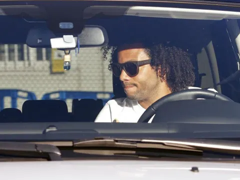 Bị công an "sờ gáy", Marcelo khổ sở phải "đóng phạt góp" hàng tháng