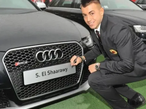 Bị đập vỡ kính xe, El Shaarawy truy đuổi tên trộm đến cùng