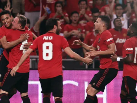 Biến học trò Conte thành 'quân xanh', Man United ra quân thắng lợi tại ICC 2019