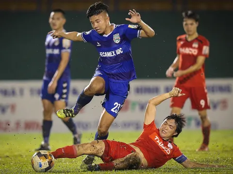 Điểm tin bóng đá Việt Nam tối 19/08: HAGL rớt hạng, bầu Đức sẽ bỏ bóng đá?