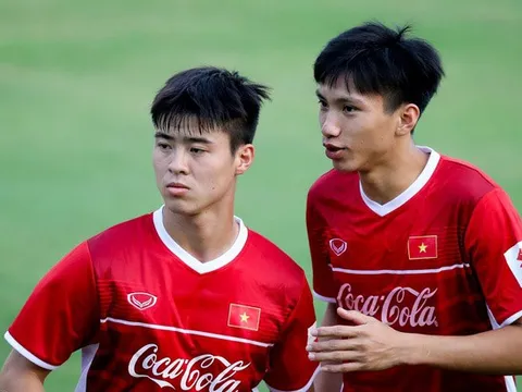 BLV Quang Huy chỉ ra 2 cái tên đủ sức thay thế Duy Mạnh và Văn Hậu