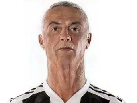 Bộ ảnh Ronaldo, Messi,... khi già đang làm điên đảo NHM