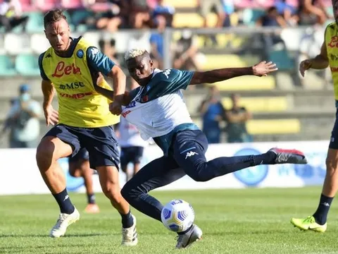 'Bom tấn' 80 triệu ghi bàn ngay trận đầu tiên trong màu áo Napoli