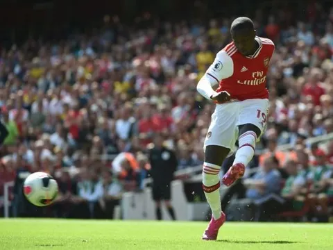 Bom tấn Arsenal tiết lộ lý do từ chối Man Utd và Liverpool