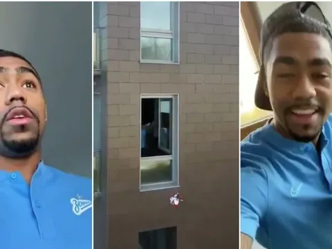 'Bom xịt' Barca được CLB trao danh hiệu Cầu thủ xuất sắc nhất bằng máy bay