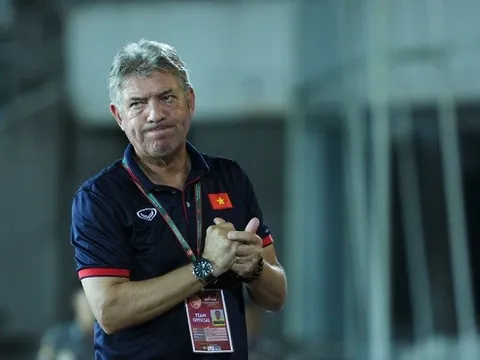 Bóng đá Việt Nam tìm "kiến trúc sư" mới: Cho đủ mâm bát?