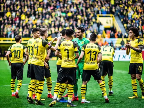 Hành trình trở về từ "cõi chết" của Borussia Dortmund