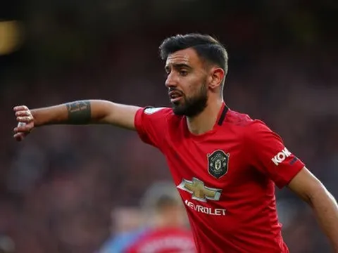 Bruno Fernandes đăng đàn, nói thẳng khác biệt với Pogba