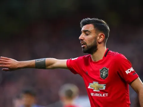 Bruno Fernandes đích thực là "máy cày" của Man Utd