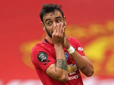 Sau tất cả, Bruno Fernandes chỉ ra cách sút penalty khiến các thủ môn đau đầu
