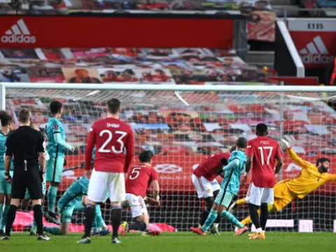 Bruno lập siêu phẩm, Solskjaer hé lộ nguyên nhân sâu xa