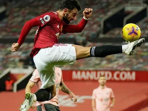 Tròn 1 năm Bruno Fernandes tới OTF: Một tay vực dậy Man Utd