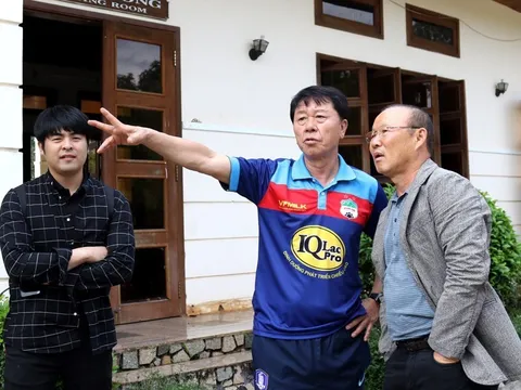 Điểm tin bóng đá Việt Nam tối 25/09: Đồng hương cảm thấy ghen tị với HLV Park Hang-seo
