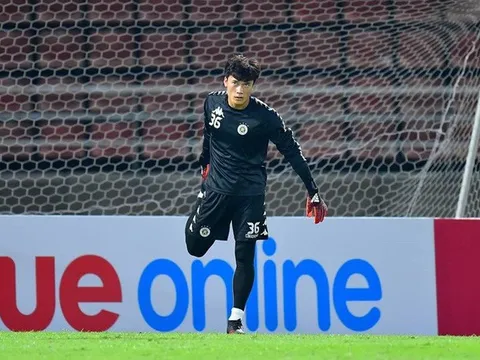 Thủ môn Bùi Tiến Dũng và nốt trầm buồn ở Hà Nội FC
